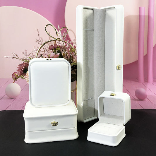 Waist Tight Crown Jewelry Box White