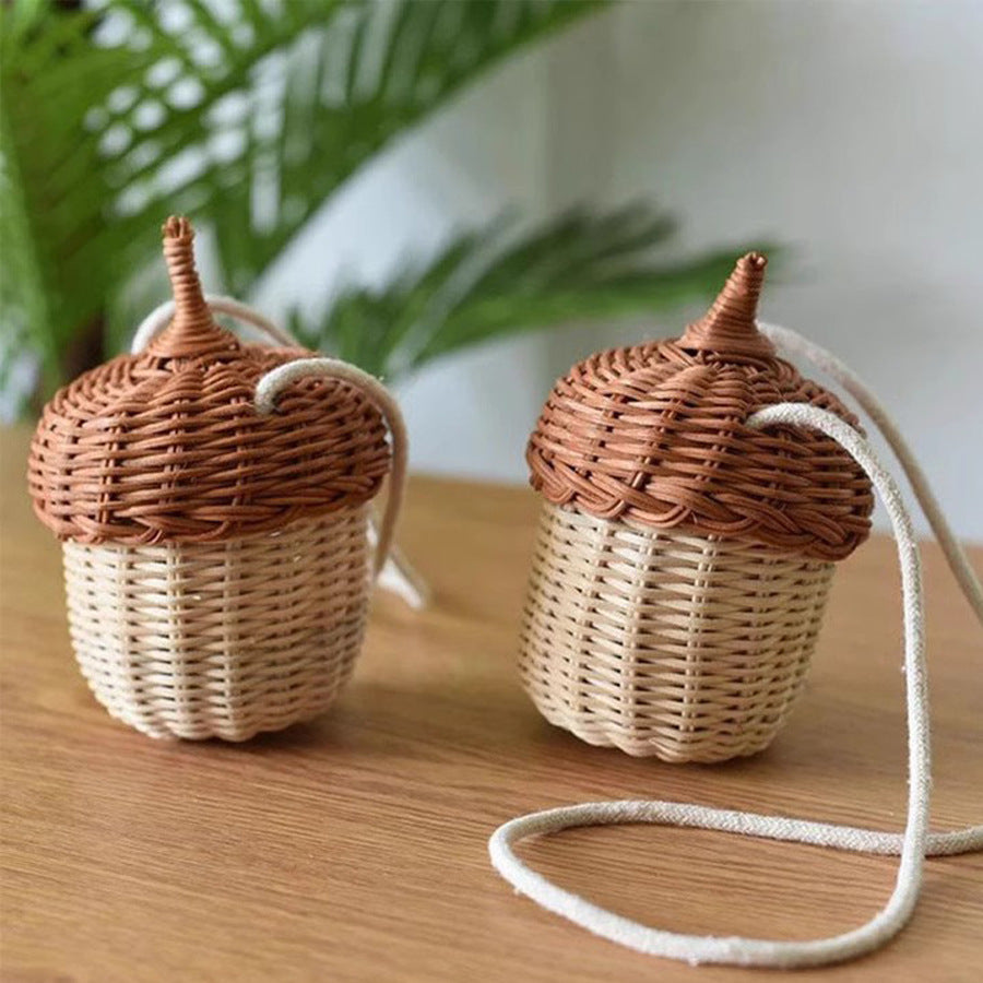 Wind Acorn Pure Hand-woven Rattan Hand Bag Mushroom