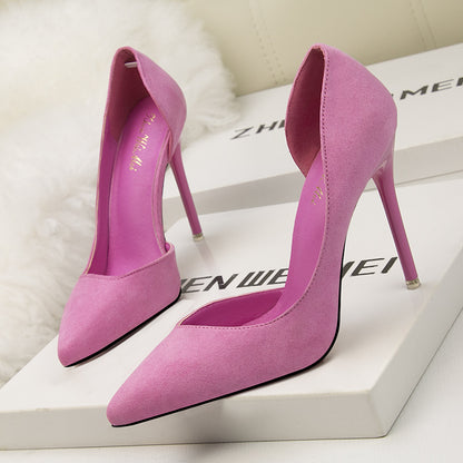 Low-Cut Pointed-Toe Hollow Shoes