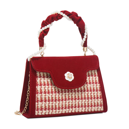 Elegant Red Niche Bridal Bag