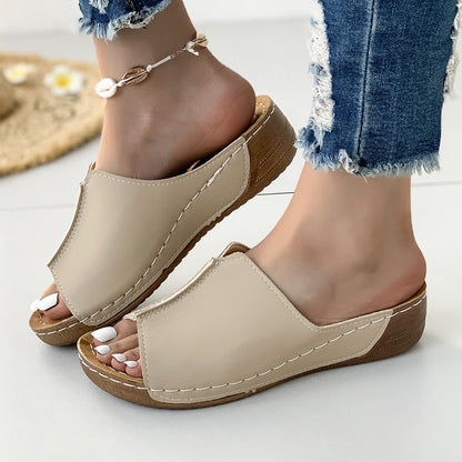 Plus Size Platform Wedge Slippers