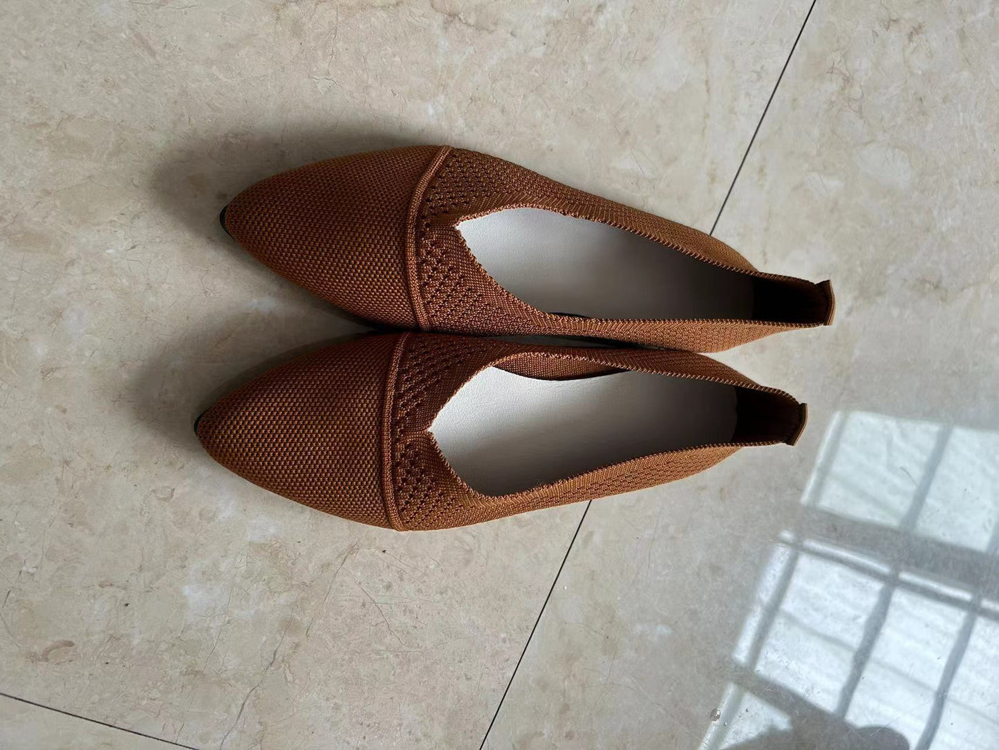 Solid Color Plus Size Pointed Flat Shoes