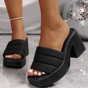 Chunky Heel Outdoor Slippers